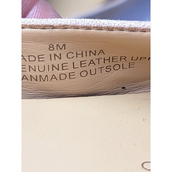 Talbots Nude Suede Ballet Flats Gold Circle Accent Block Heel Size 8 - Picture 10 of 12